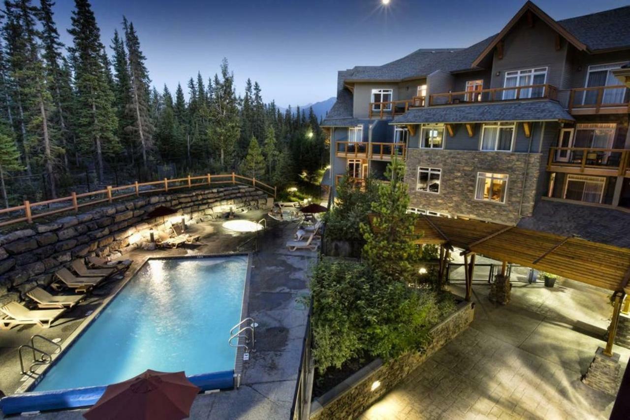 Luxurious & Spacious Mountain Retreat Канмор Экстерьер фото
